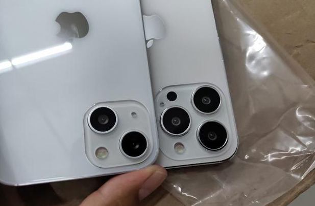 江城苹果手机维修分享iPhone 13‌机模长什么样 