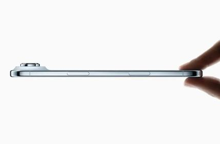 江城苹果维修点分享iPhone 17 Air自动关机电源故障解析 